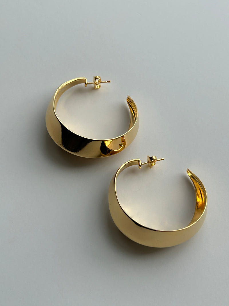 Liv Hoops Sample sale