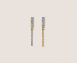 Celestine Studs W/ Chain