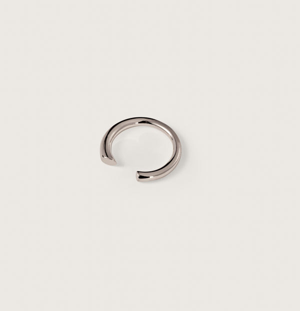 Nora Beveled Ring