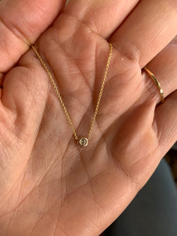 Single Diamond Small Necklace